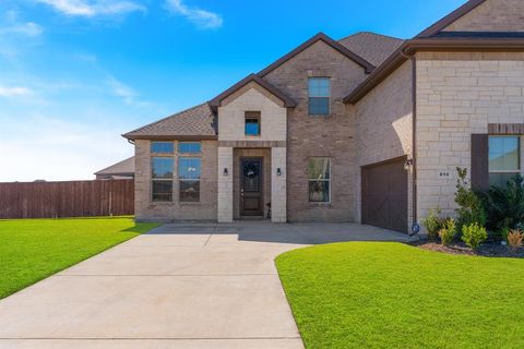Photo of 814 Hat Creek Drive, Midlothian, TX 76065 (MLS # 21224895)