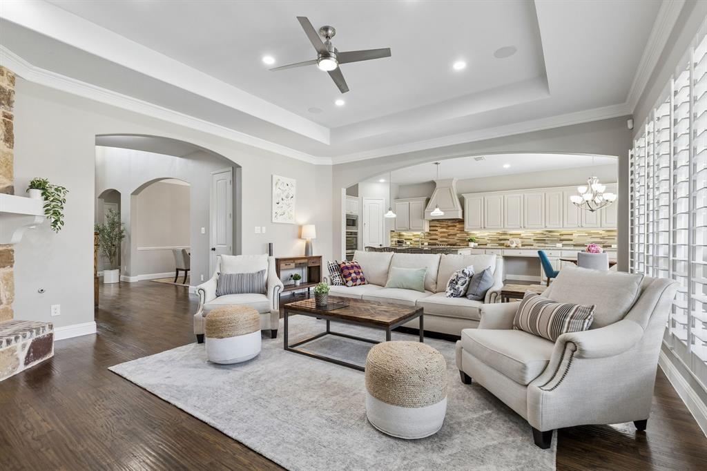 920 Lake Carillon Lane