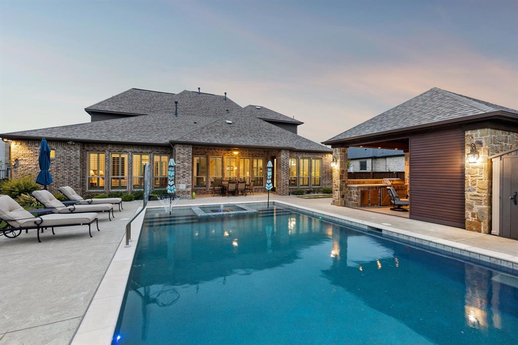 Carillon - Residential