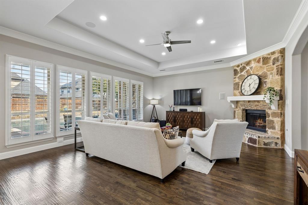 920 Lake Carillon Lane