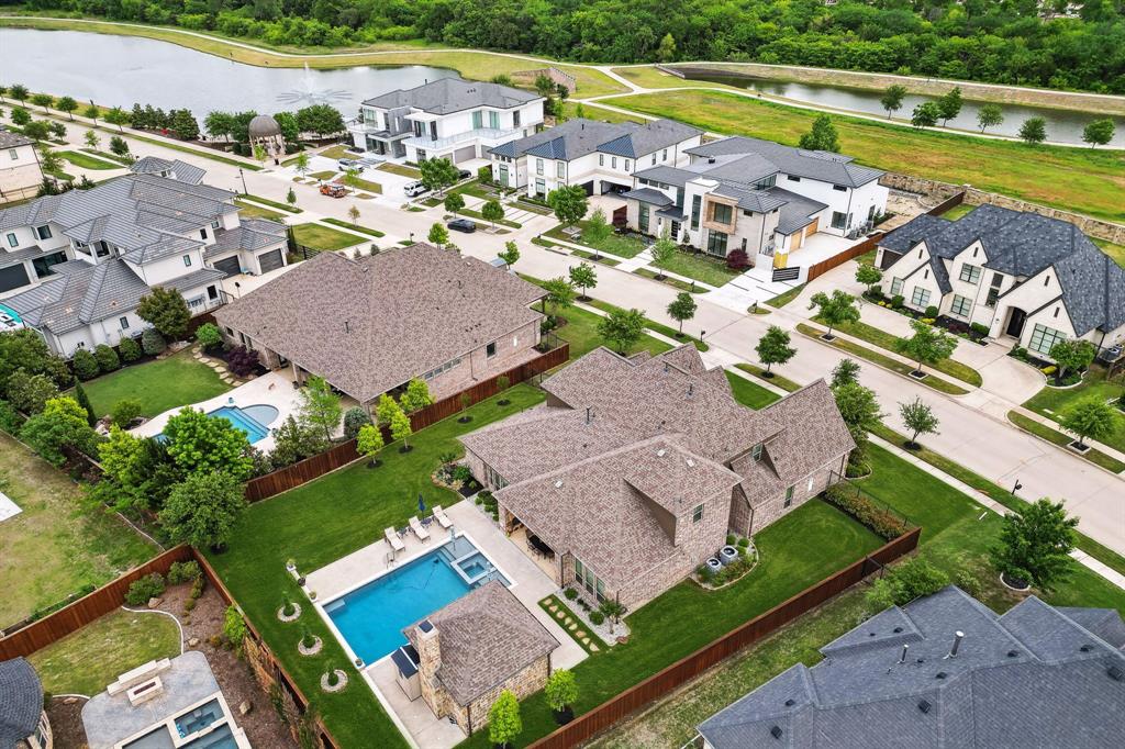 Carillon - Residential