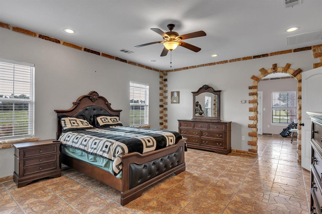 MARTHA MUSICK, 20.09 ACRES, & HOUSE - Residential