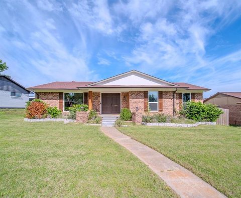 2513 Belhaven Drive Mesquite TX 75150