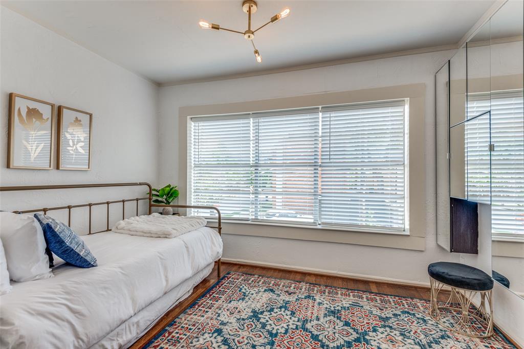 University Place - Residential Income