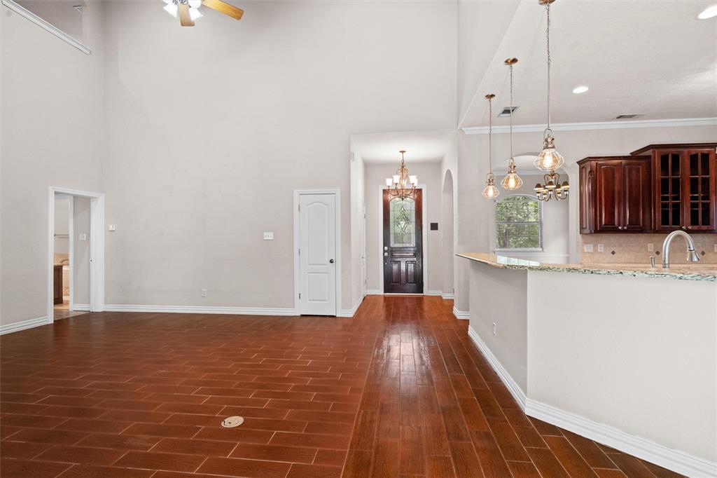 8000 Walnut Drive