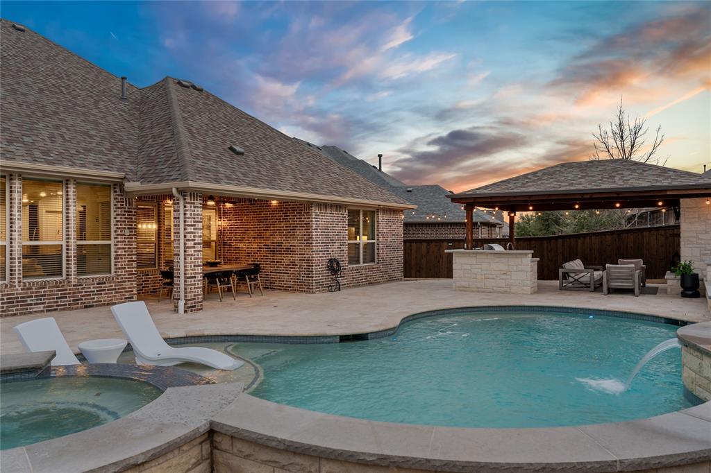 7913 Weatherford Trace