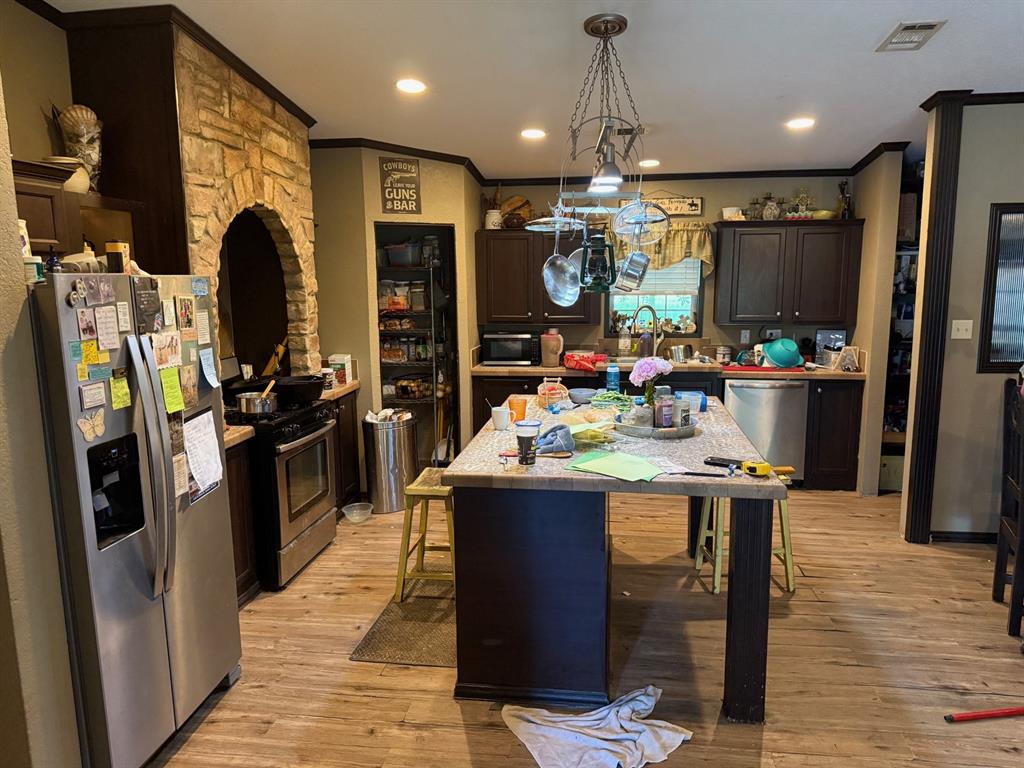 939 County Road 2110