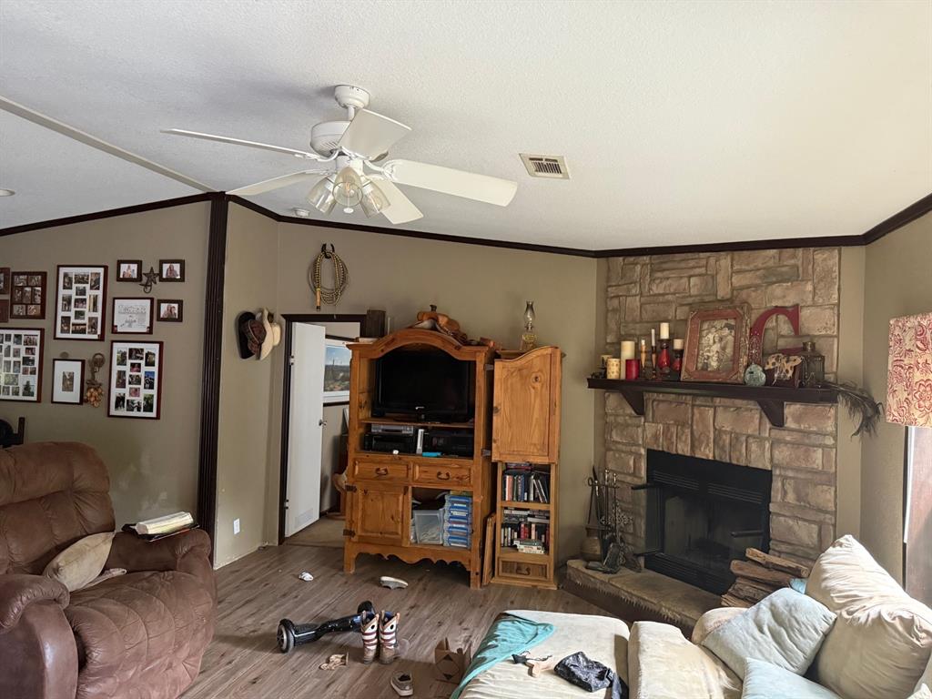 939 County Road 2110