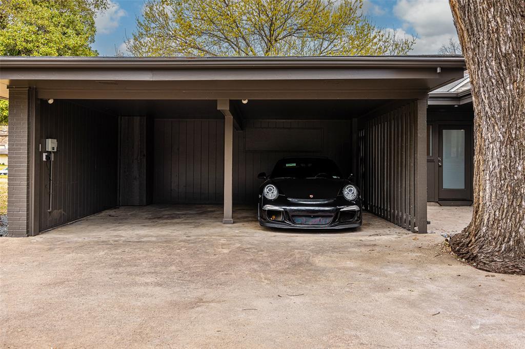 NORTH LAKE ESTATES 2ND INST - Residential