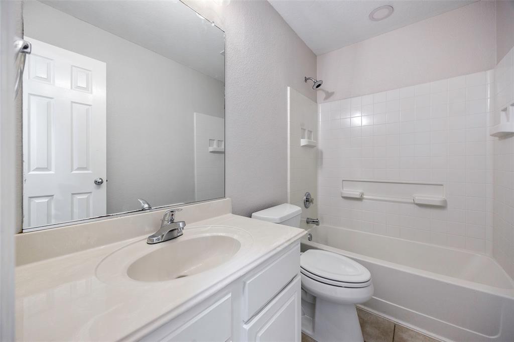 North Creek Ph I - Residential Lease