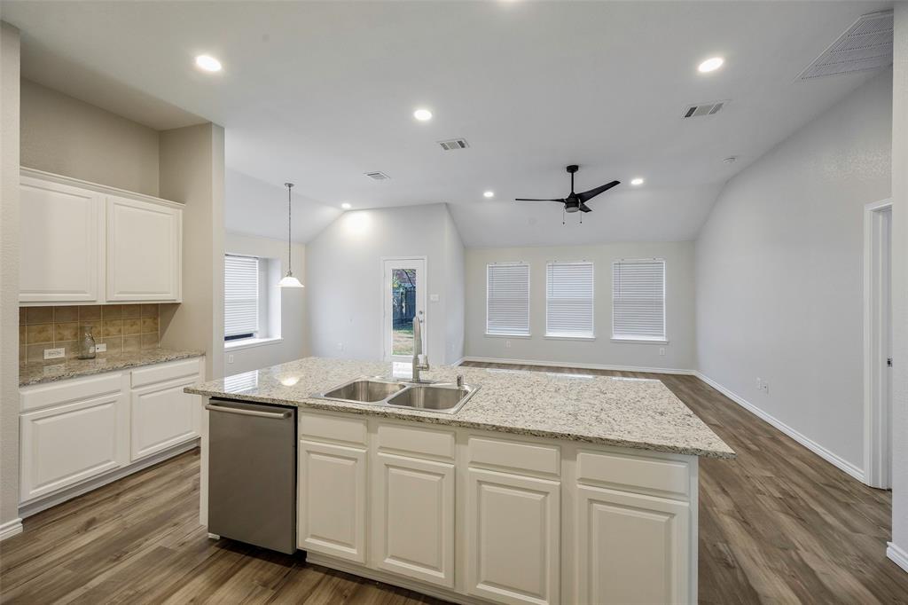 North Creek Ph I - Residential Lease