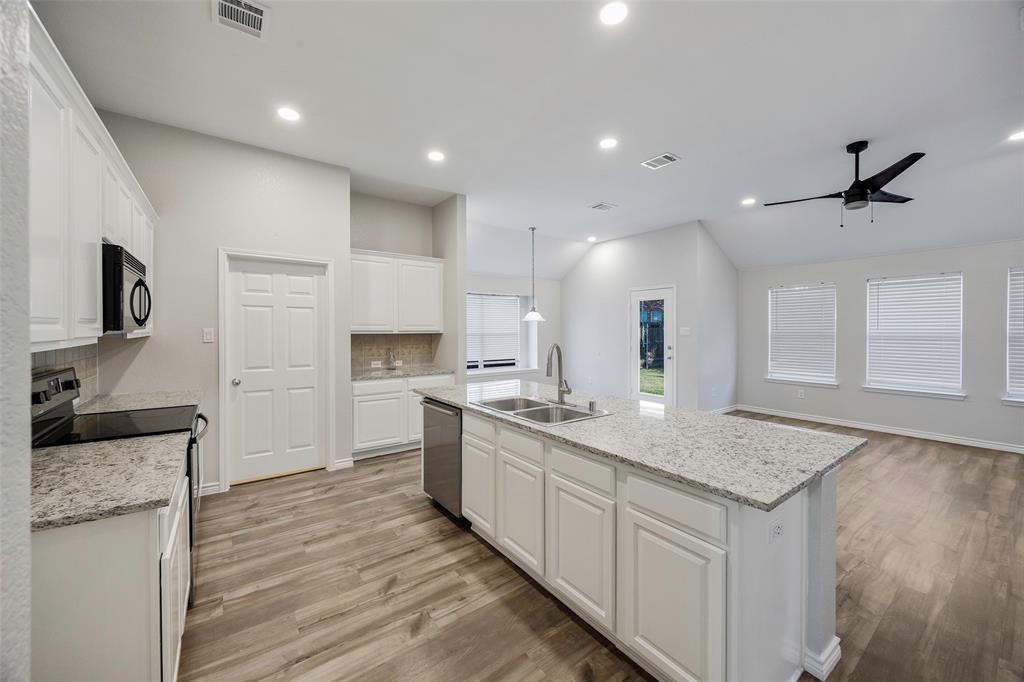 North Creek Ph I - Residential Lease