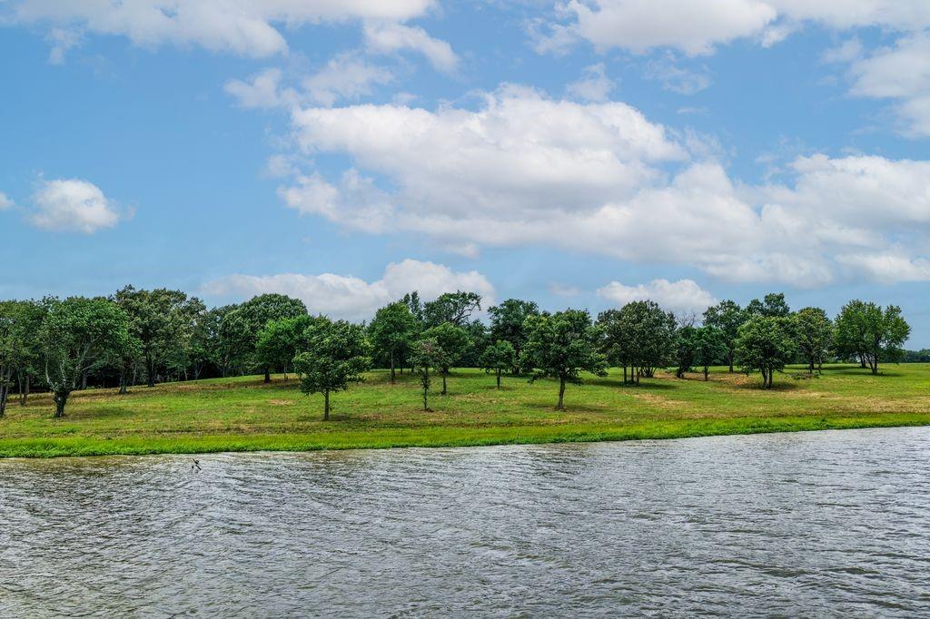 Lot 6 Private Road 7327