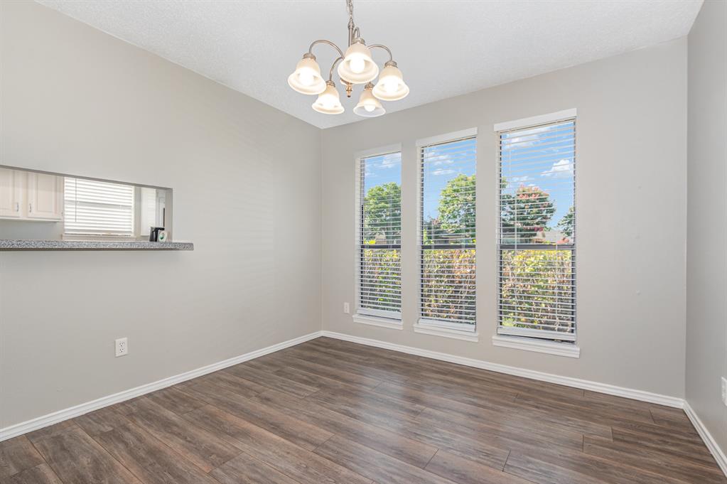 828 Harvest Glen Drive