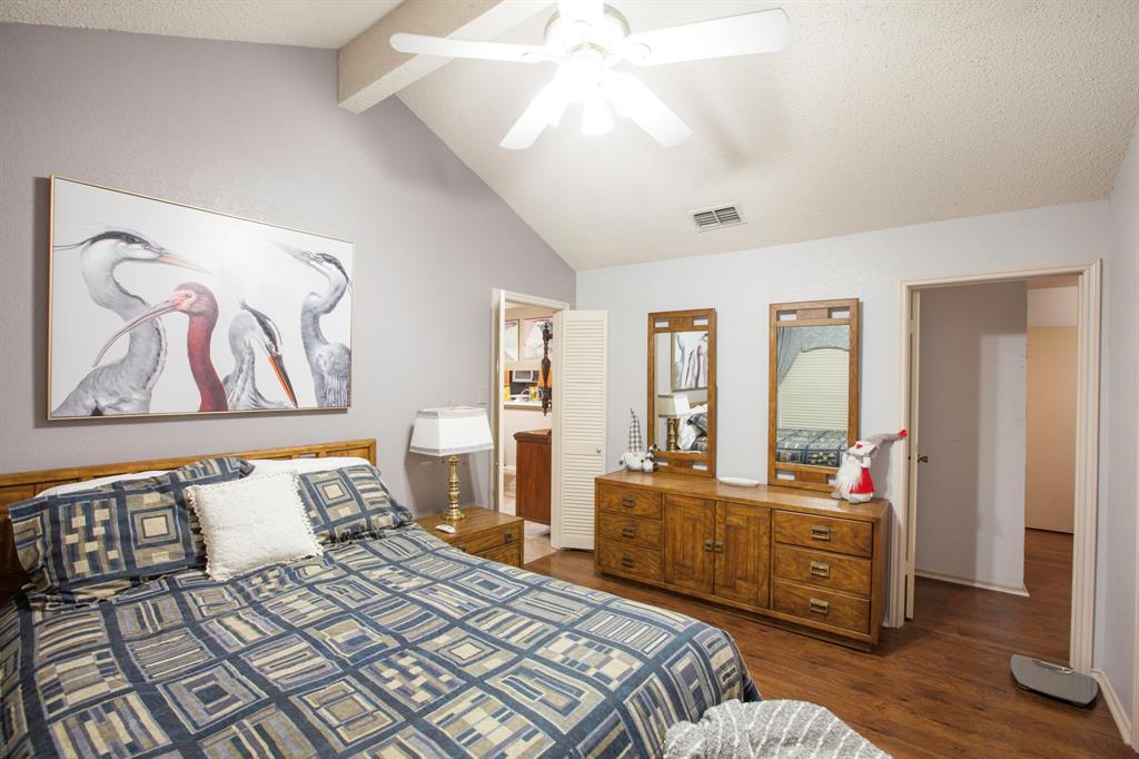 Euless, Texas 76039, United States, 3 Bedrooms Bedrooms, ,2 BathroomsBathrooms,Residential,Active,222848