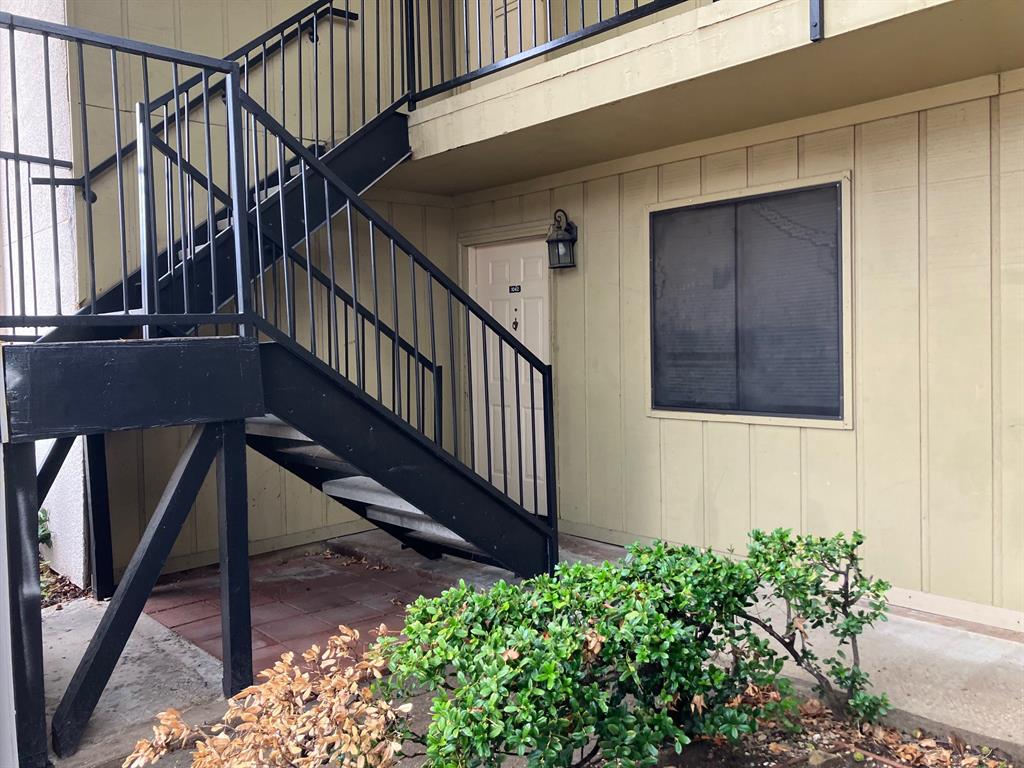 5727 Harvest Hill Road 1042