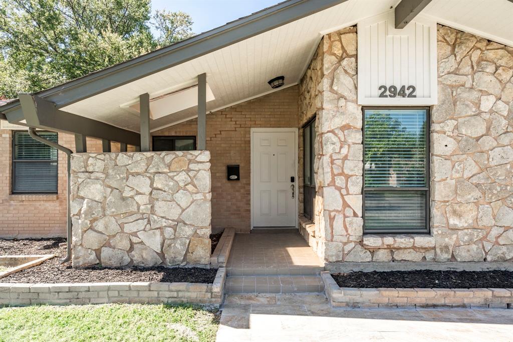 2942 Esterbrook Drive