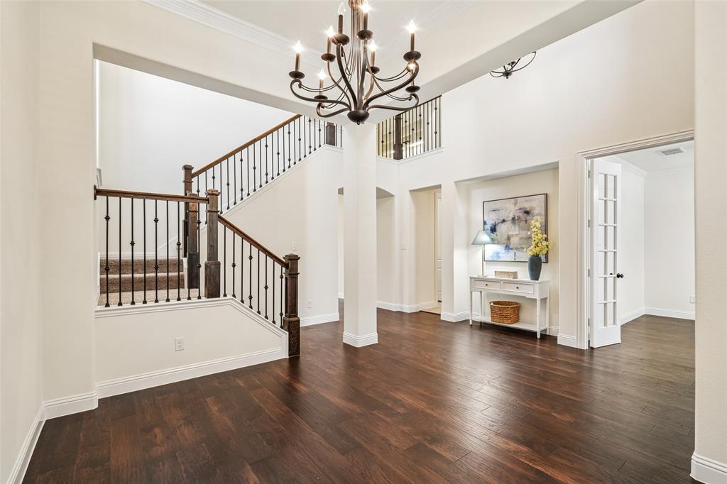 932 Champions Court