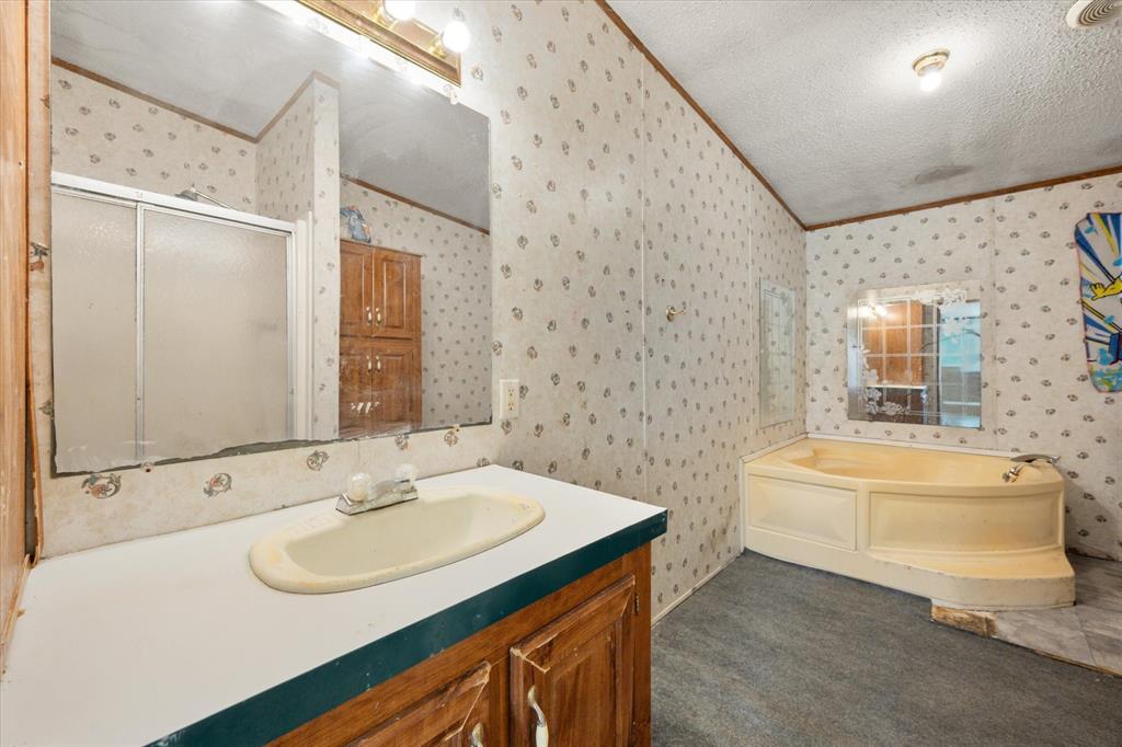 Country Manor Estates - Residential