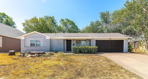 2420 HANCOCK ST, IRVING, TX 75061 - Image 3ee9e260abb6dc5db1c66c265f82a8e6/3795928559