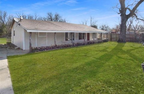 503 SW 15th Avenue Mineral Wells TX 76067