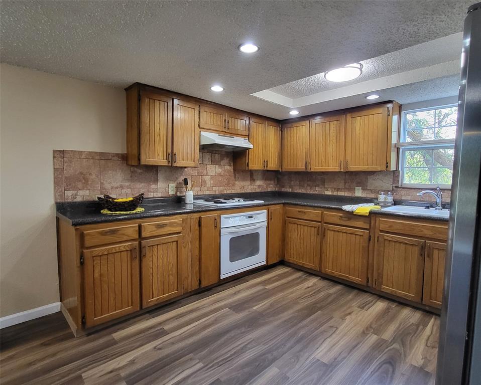 Roanoke Hills - Residential Lease