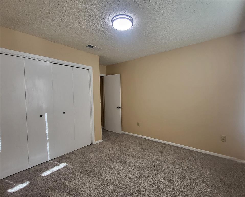 Roanoke Hills - Residential Lease