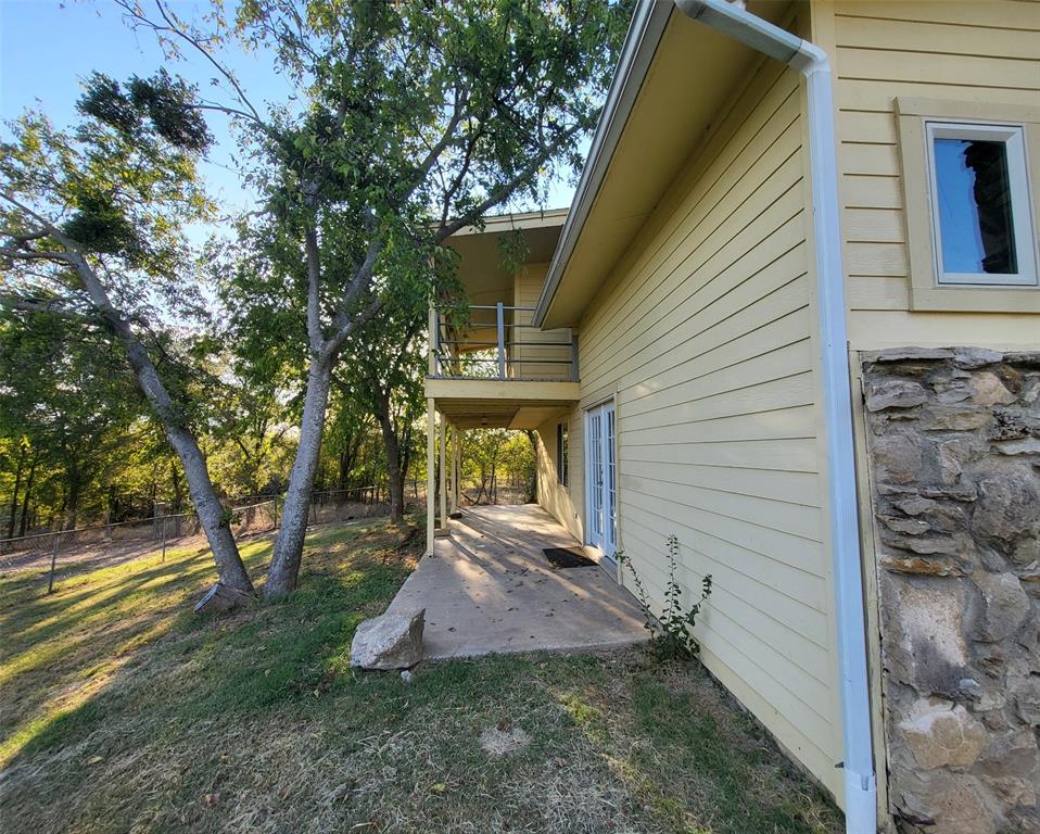 Roanoke Hills - Residential Lease