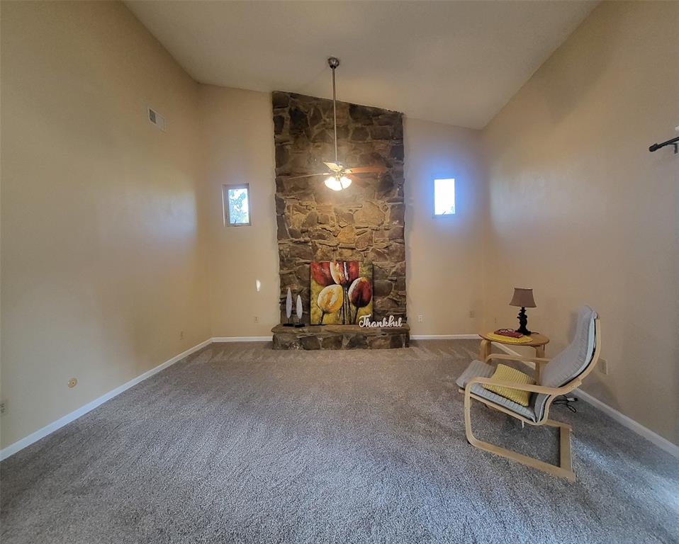 Roanoke Hills - Residential Lease