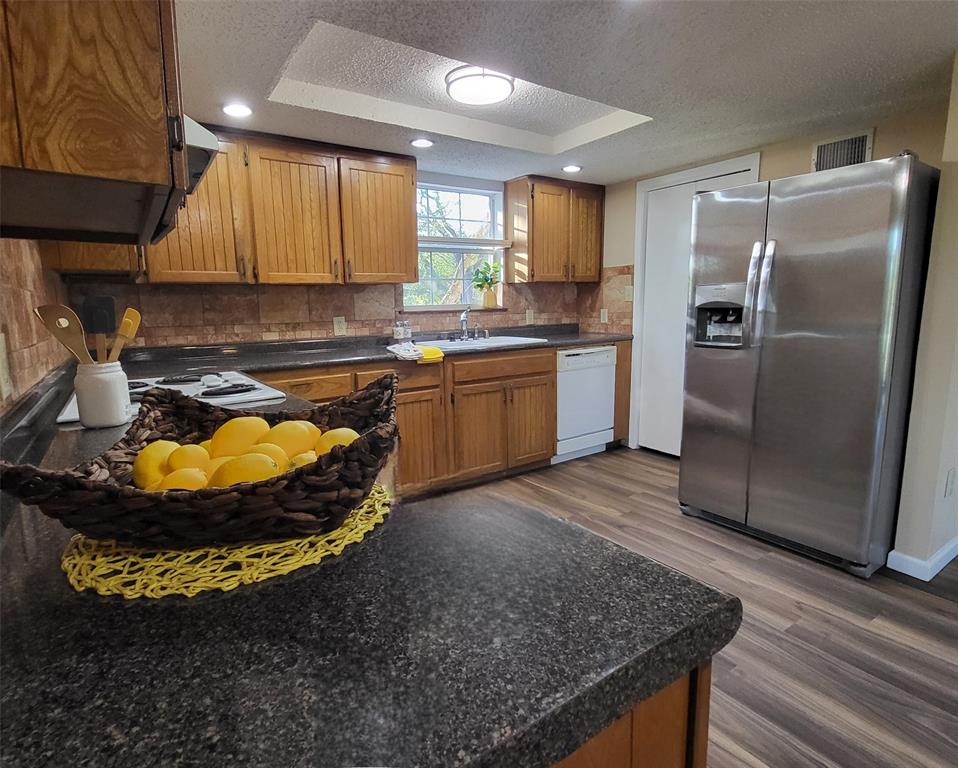 Roanoke Hills - Residential Lease