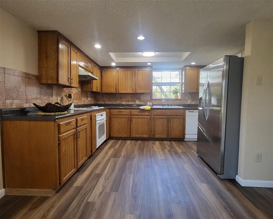 Roanoke Hills - Residential Lease