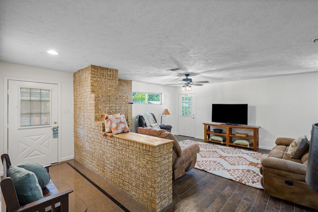 Cedarcrest Shores Estate - Residential