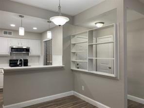 Cobblestone Condos - Residential Lease