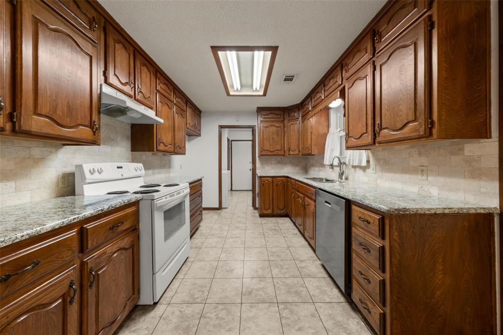 Carmichael W - Residential