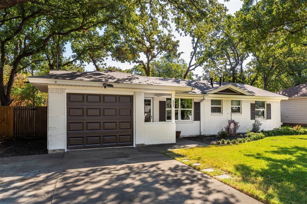 805 Clover Park Drive