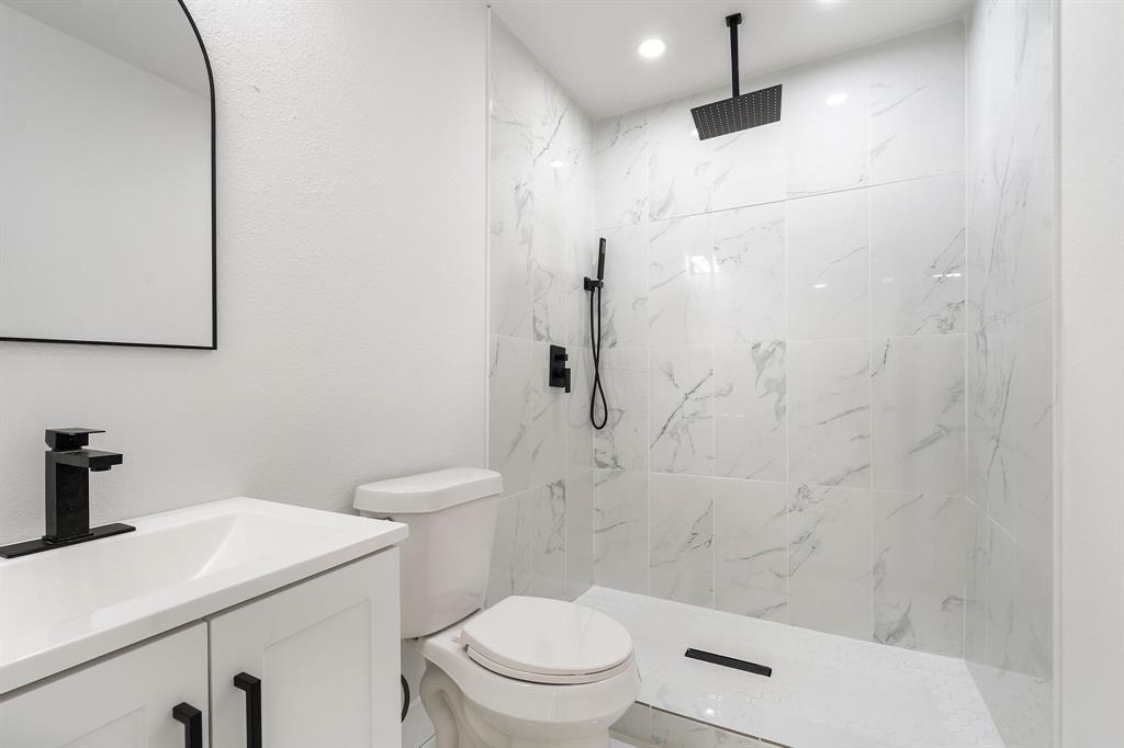 Arlington Manor - Residential