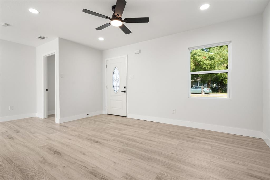 Arlington Manor - Residential