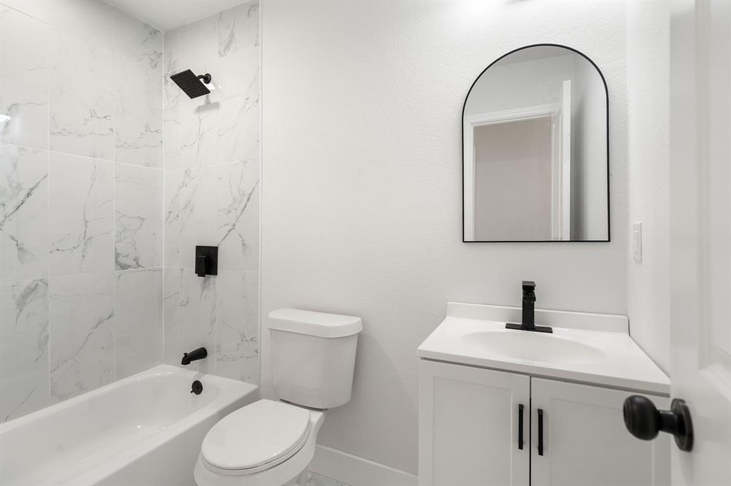 Arlington Manor - Residential