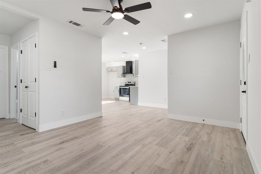 Arlington Manor - Residential