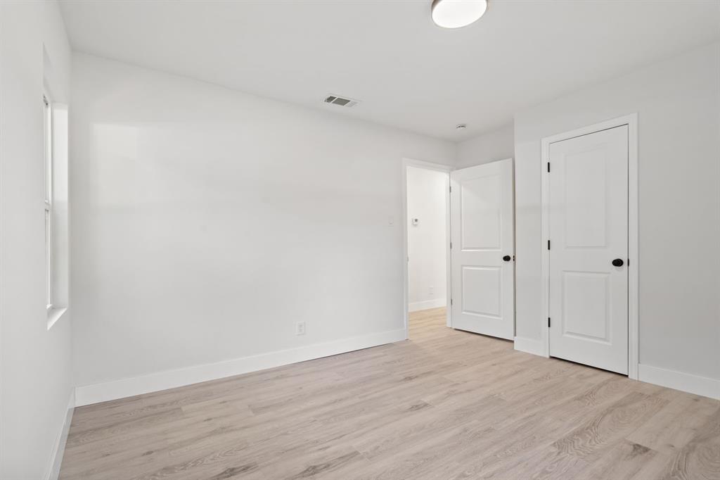 Arlington Manor - Residential