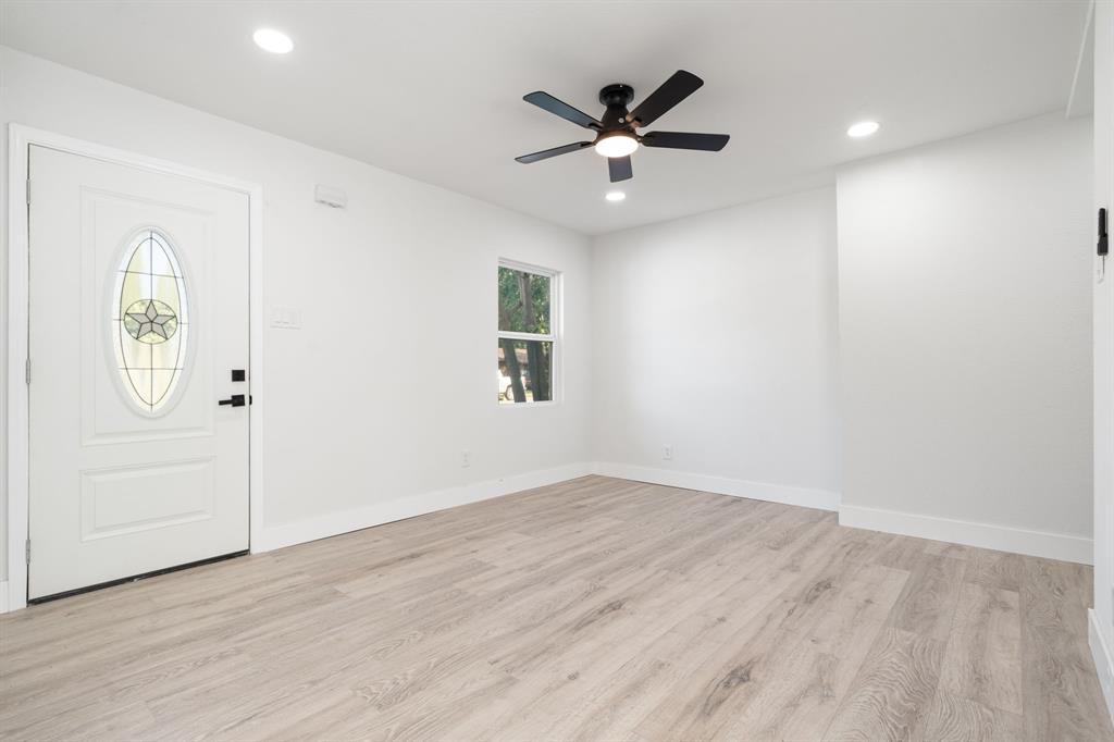 Arlington Manor - Residential