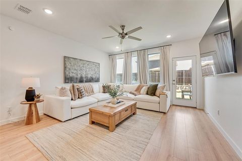 Tiny photo for 5011 Emerald Hill Drive, Princeton, TX 75071 (MLS # 21095853)