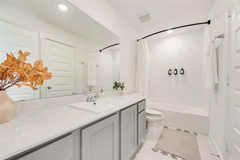 Tiny photo for 5011 Emerald Hill Drive, Princeton, TX 75071 (MLS # 21095853)