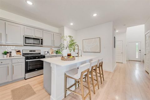 Tiny photo for 5011 Emerald Hill Drive, Princeton, TX 75071 (MLS # 21095853)