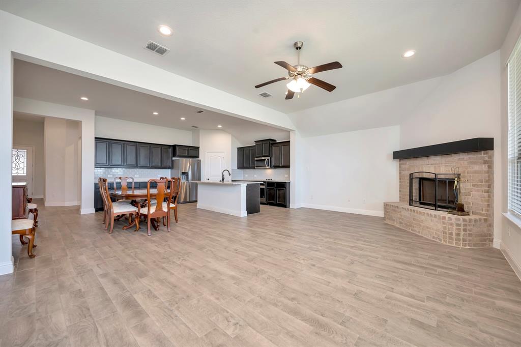 Live Oak Crk - Residential