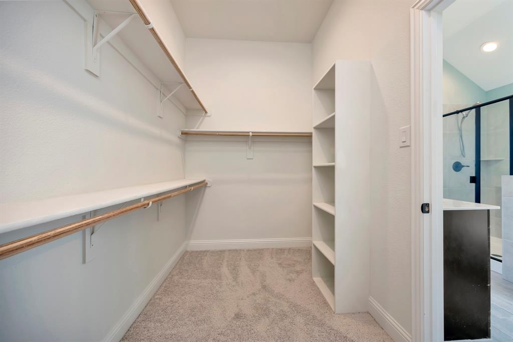 Live Oak Crk - Residential