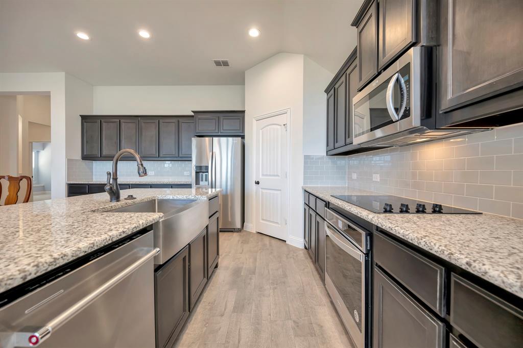 Live Oak Crk - Residential