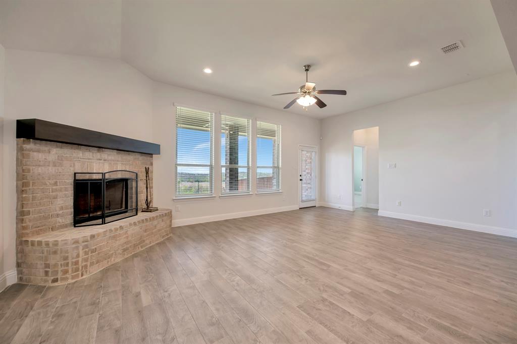 Live Oak Crk - Residential