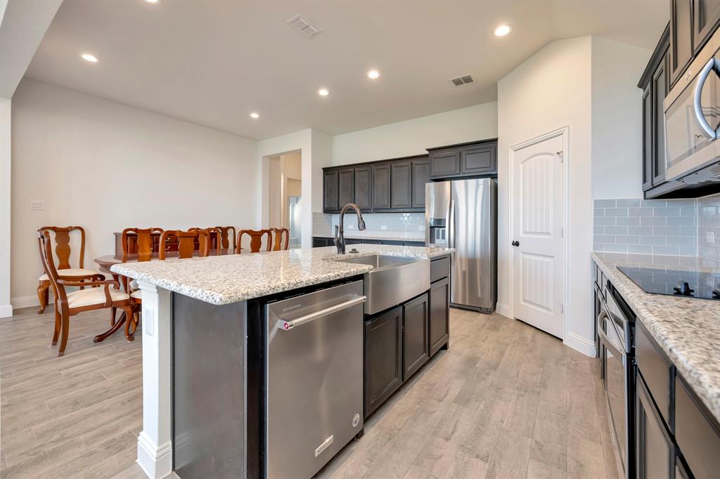 Live Oak Crk - Residential