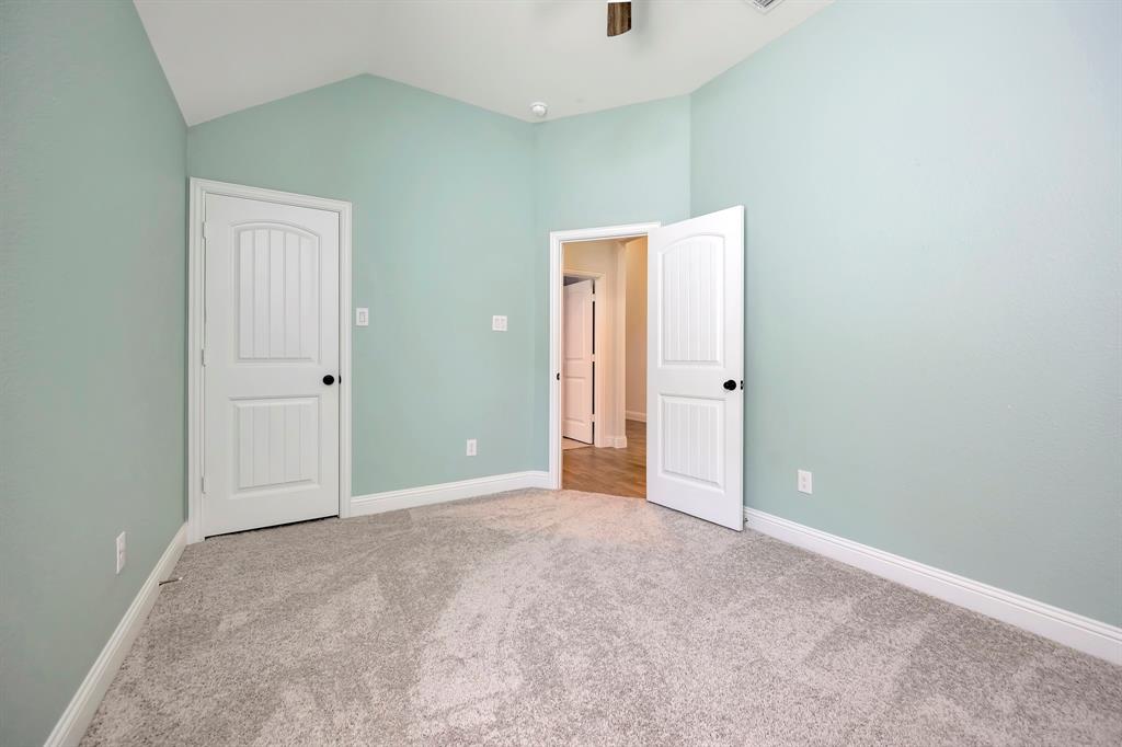 Live Oak Crk - Residential